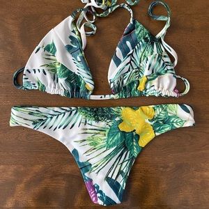 Stone Fox Swim Bikini set